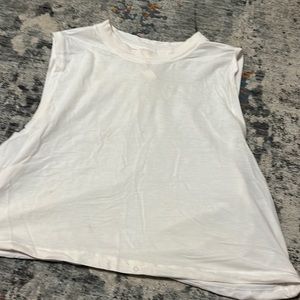 Lululemon cropped loose tank